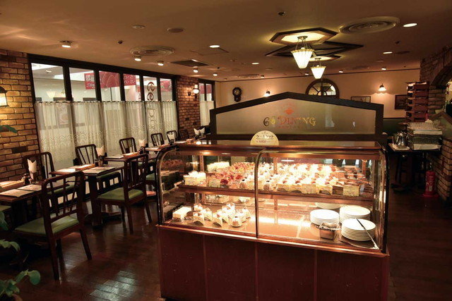 66DINING 六本木六丁目食堂 池袋店　内観