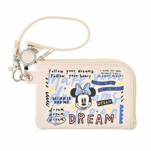 パスケース 2,420円