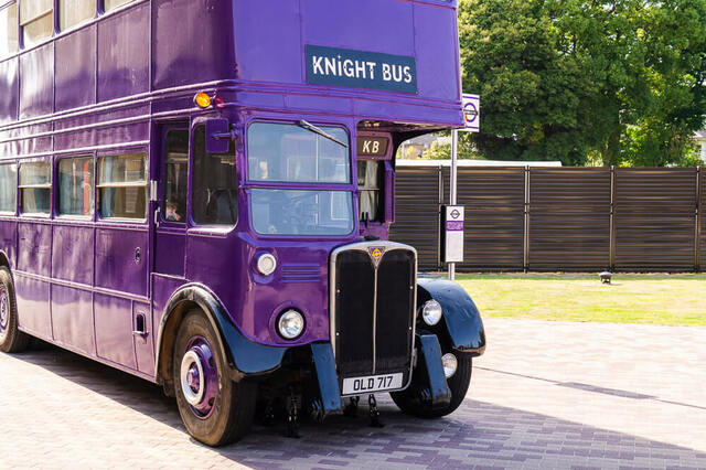 バックロット｜ワーナー ブラザース スタジオツアー東京 メイキング・オブ・ハリー・ポッター