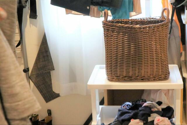 【ニトリ テーブルワゴン3段】家の中で洗濯物をすいすい移動させるのにぴったりな容量と軽さ