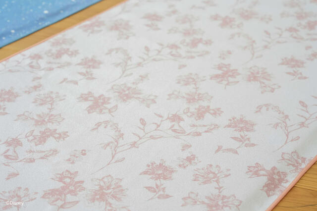 プリントヨギラグ 9,900円｜LAVAディズニー ヨガアイテム