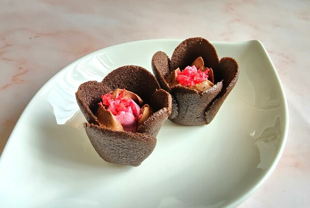 【TOKYOチューリップローズ】「チューリップローズ ショコラカシス」