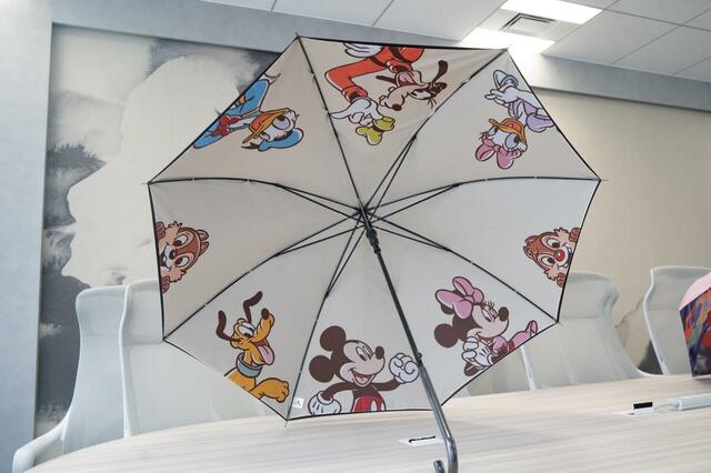 ミッキー＆フレンズ 長傘 ジャンプ式 RAINY DAY 3,500円