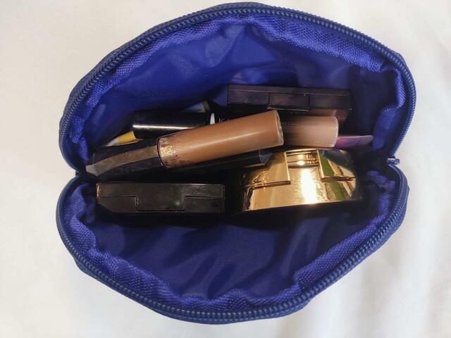 コスメもたっぷり入る