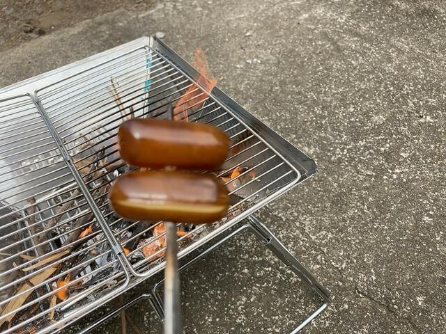 【ワークマン 折り畳みBBQグリル】友人たちとワイワイ喋りながらのBBQ