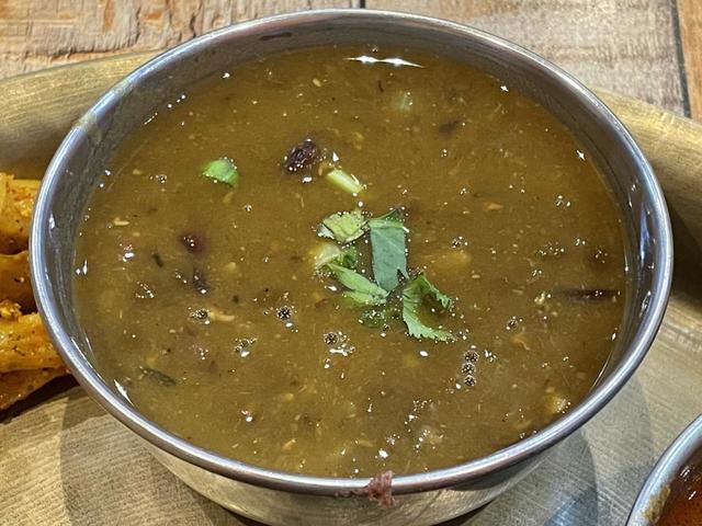 【ソルマリ】ダルカレー。あっさり味で、滋味深い味わい