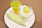 「フレッシュメロン」もたくさんお替りOK。