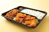 チーズチキンかつ生姜焼き弁当