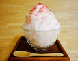 おちゃのこ／いちごミルク氷 514円