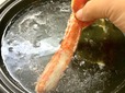 昆布を入れたお湯でシンプルにしゃぶしゃぶ！