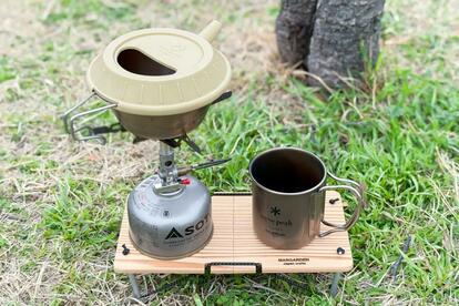 身軽で行きたい登山やキャンプに。シェラカップを「ケトル」に変身