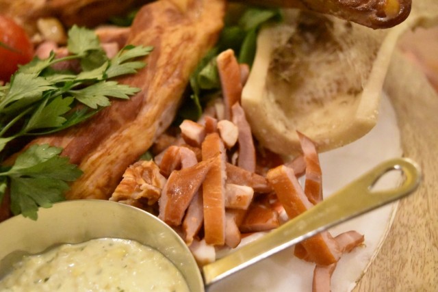 特製のディップをつけてもOK!