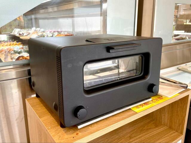【シャトレーゼ船橋三咲店 スイーツバイキング】リベイク用のトースターがあるのもうれしい♪