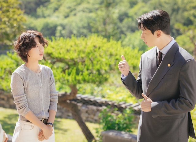『21世紀の大君夫人』 ディズニープラス スターにて全話独占配信中 