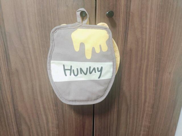 フックに引っ掛けておけば、必要なときにサッと取り出せてとても実用的です