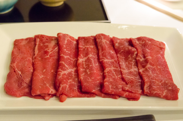 夕食のしゃぶしゃぶ食べ放題｜プレジデントリゾートホテル軽井沢