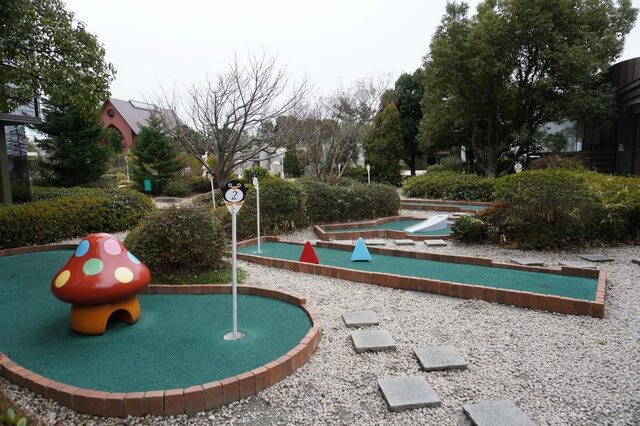 【シェラトン・グランデ・トーキョーベイ・ホテル】パターゴルフもできる