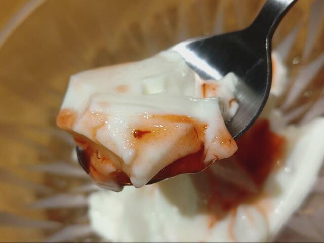 【台南 大宮門街店　食べ放題＆飲み放題】ラストを飾ったデザートの「杏仁豆腐」。これだけ食べた後もするっと入ります