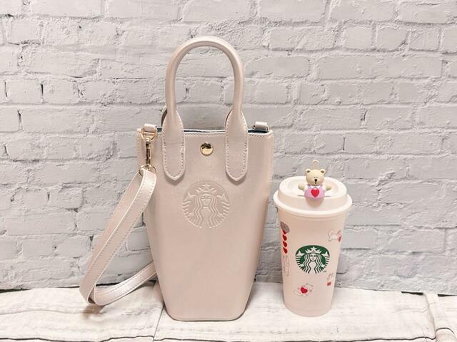 リユーザブルカップと並べてみました。収納できるかチェック！