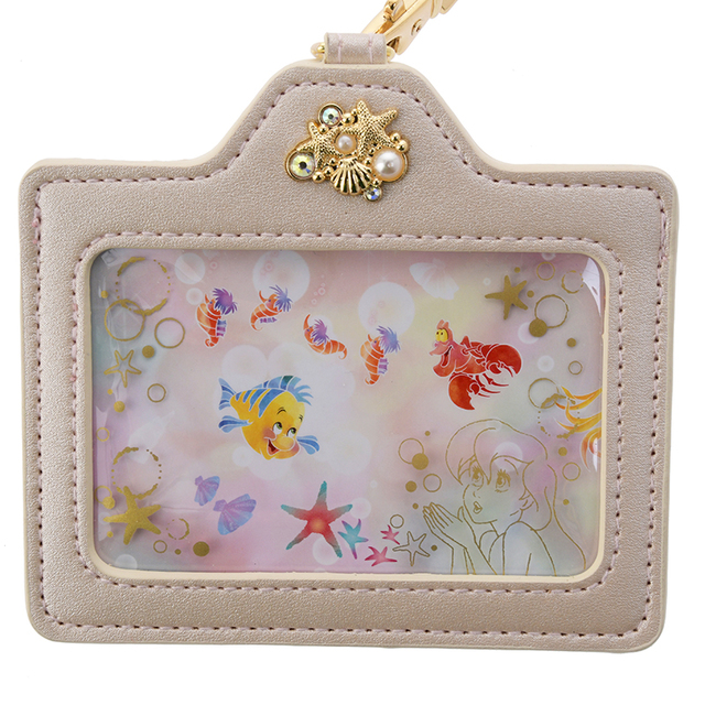 定期入れ・パスケース 1,620円