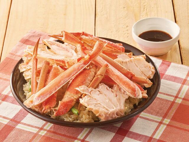 「豪快！ずわいカーニバルピラフ かに倍盛り」＜4,199円（税込4,619円）＞【ジョナサンの『本ずわい蟹フェア』】