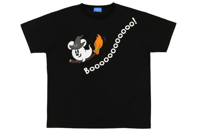 Tシャツ 4,300円｜東京ディズニーリゾート「ディズニー・ハロウィーン」スペシャルグッズ｜販売店舗：東京ディズニーランド「ディズニー＆カンパニー」、東京ディズニーシー「スリーピーホエール・ショップ」｜発売日：2024年9月19日（木）