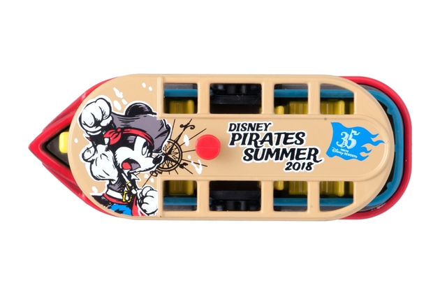 ディズニー・ビークル・コレクション ディズニーシー・トランジットスチーマーライン トミカ ¥1,200 ※高さ約3×幅約3×長さ約7.5cm｜東京ディズニーシー「ディズニー・パイレーツ・サマー」2018年