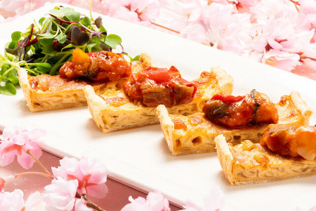 「春の新作メニュー」<期間:2026年3月1日〜>【ホテルエミシア東京立川の極上ブッフェに、「菜の花」や「筍」「山菜」「春限定スイーツ」などの彩り豊かな春メニューが登場!】