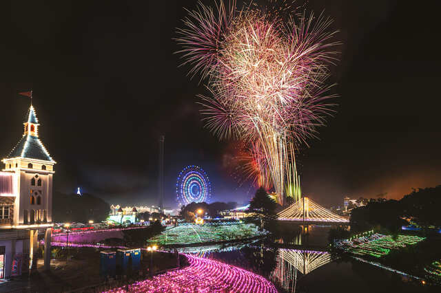 『じゃらん』行ってみたい！冬花火ランキング第７位「レオマリゾート 花火ファンタジア～奇跡のオーロラショー×花火ファンタジア～」