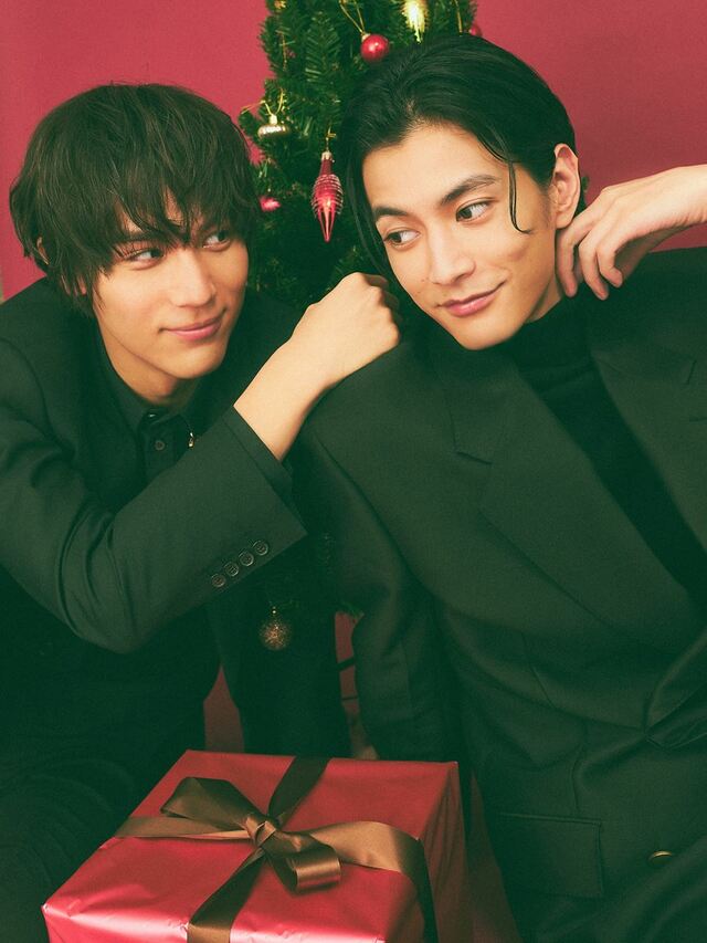 左から中川大志、渡邊圭祐 撮影:友野雄