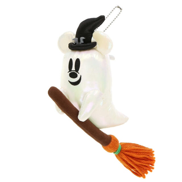 ぬいぐるみバッジ 2,400円|東京ディズニーリゾート「ディズニー・ハロウィーン」スペシャルグッズ|販売店舗:東京ディズニーランド「ディズニー&カンパニー」、東京ディズニーシー「スリーピーホエール・ショップ」|発売日:2024年9月19日(木)