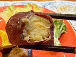 【ブロンコビリー ブロンコビュッフェ】炭火炙り焼き芋は肉のうま味を引き立てながら、甘みが味わいにメリハリを与えてくれます