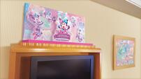 「ディズニー・パルパルーザ“ミニーのファンダーランド”」スペシャルルーム　テレビ台の上部