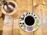 【HARIO ウッドコーヒーミル】手間をかけて豆を挽く工程が、心を満たしてくれる…