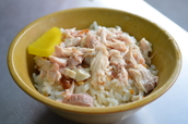ジューシーで柔らかい「劉里長雞肉飯」は嘉義の地元で支持者が多い