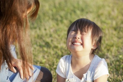 人を好きになれない 子どもが 恋愛低体温症 になるng子育て 対策法 2 3 ハピママ