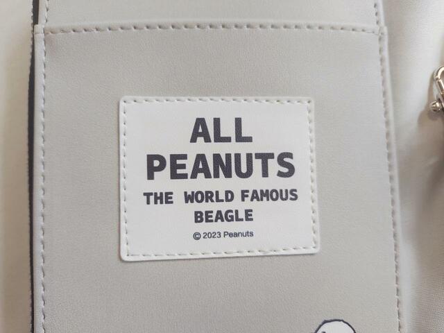 ロゴタグ部分もオシャレ