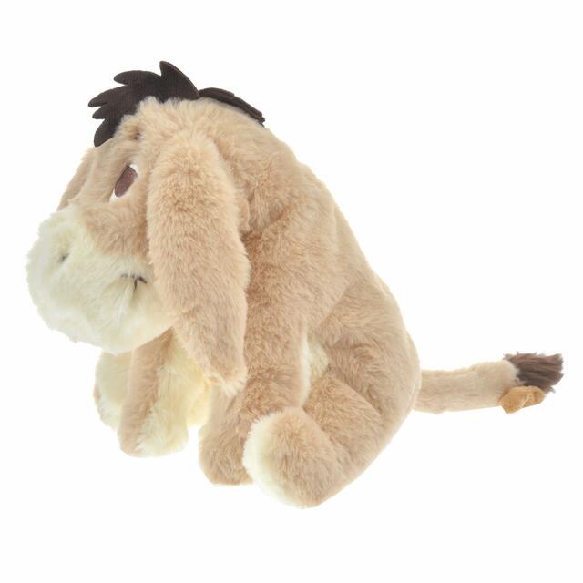 イーヨー ぬいぐるみ風ペンケース White Pooh 2022 3,520円