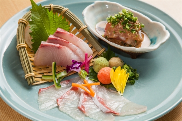 鹿児島産カンパチお刺身三味三種盛り