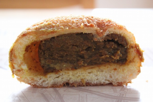 カトレア　元祖カレーパン