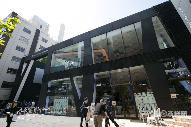 メルセデスベンツ コネクション(東京・六本木)