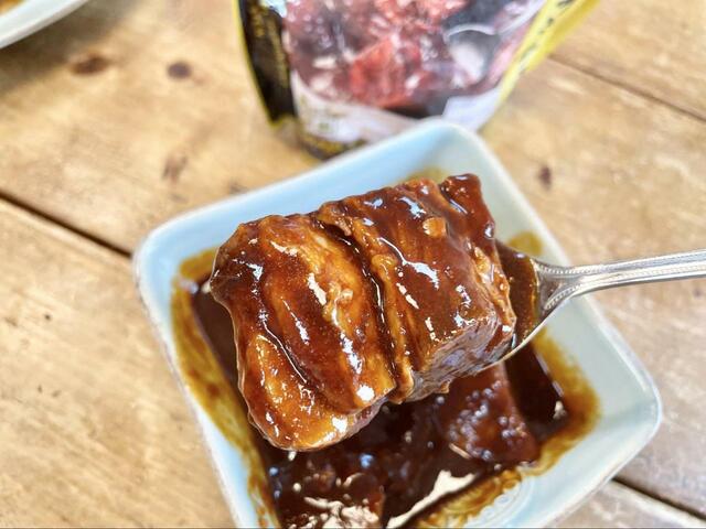 【セブン-イレブン　金のシリーズ　金のビーフシチュー】口の中でほろっととろける牛肉