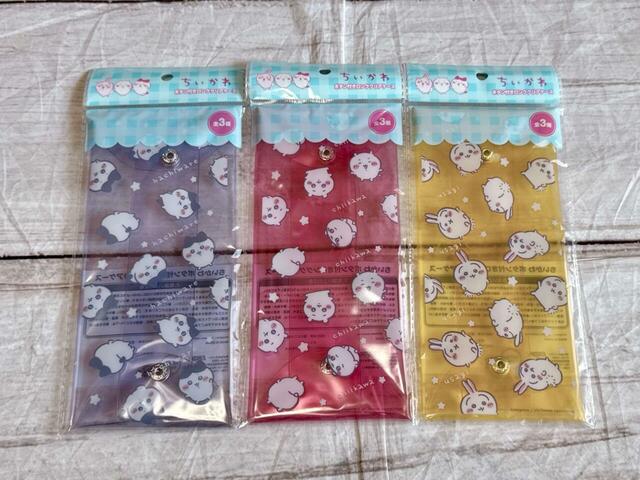 ちいかわ ボタン付きロングクリアケース／各税込110円