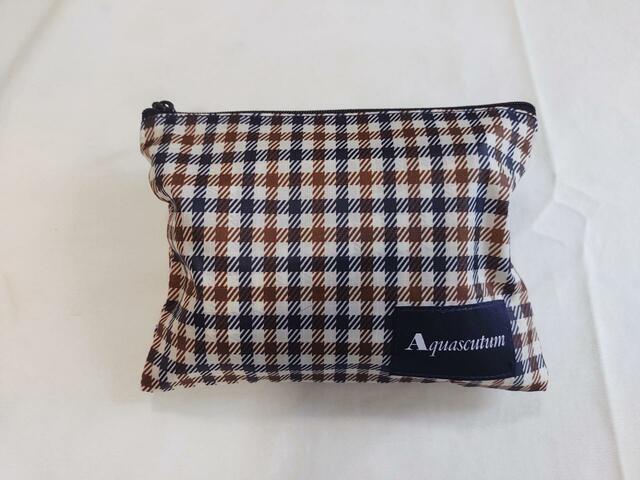 ポーチに入れた状態