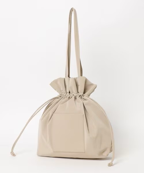 【LAKOLEのバッグ・キャップ売上ランキング 9位】「ヌバック風巾着トートバッグ」3,990円（税込）