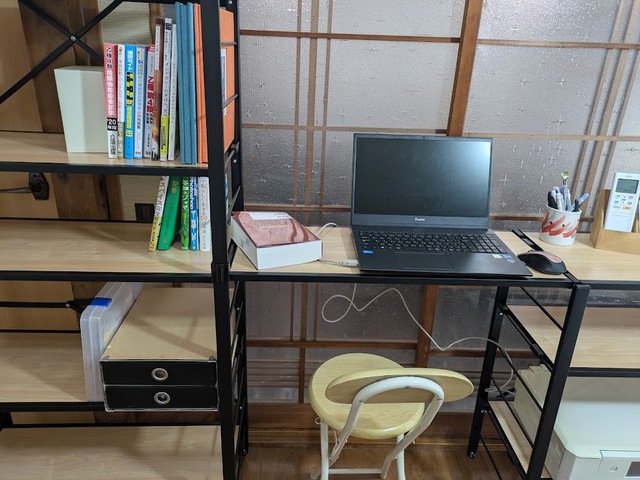 【アイリスオーヤマ 組立簡単 連結スチールラック】パソコンやプリンターを置いてデスクにするのもおすすめ！