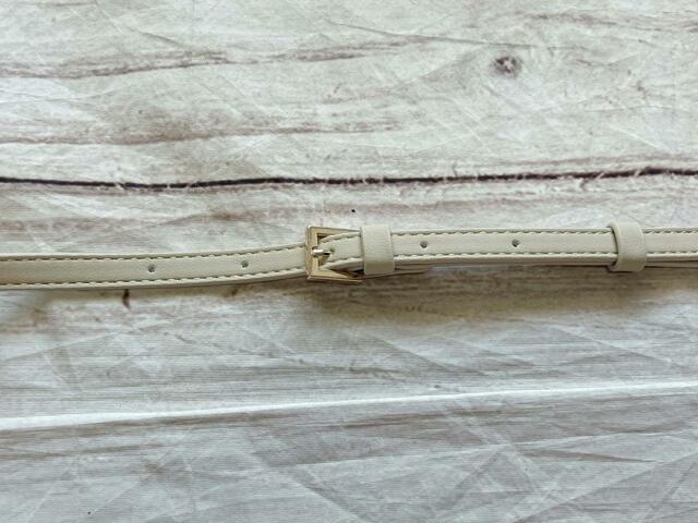 ショルダーストラップはもちろん長さ調節可能