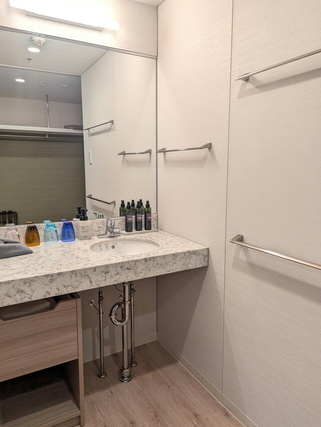 【星野リゾート 1955 東京ベイ】洗面台