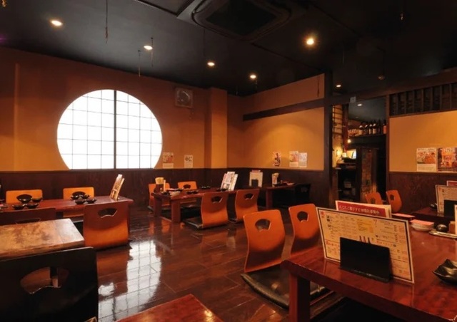 にこにこ餃子 知立店「100種類餃子食べ放題」