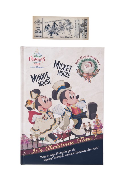 ノート 1,200円｜（ノート）縦約19×横約13.5cm｜東京ディズニーリゾート「ディズニー・クリスマス」2019｜販売店舗：東京ディズニーシー「エンポーリオ」